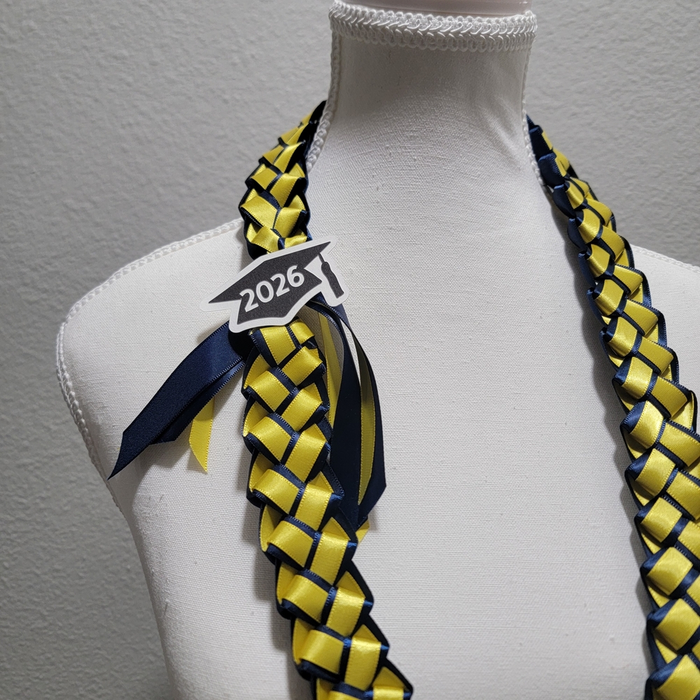 Graduation Lei - Picture 2 of 5